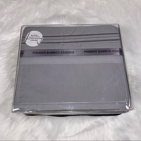 ⭐️SALE⭐️Queen 4pc Light Grey Bedsheets - Picture 3 of 6